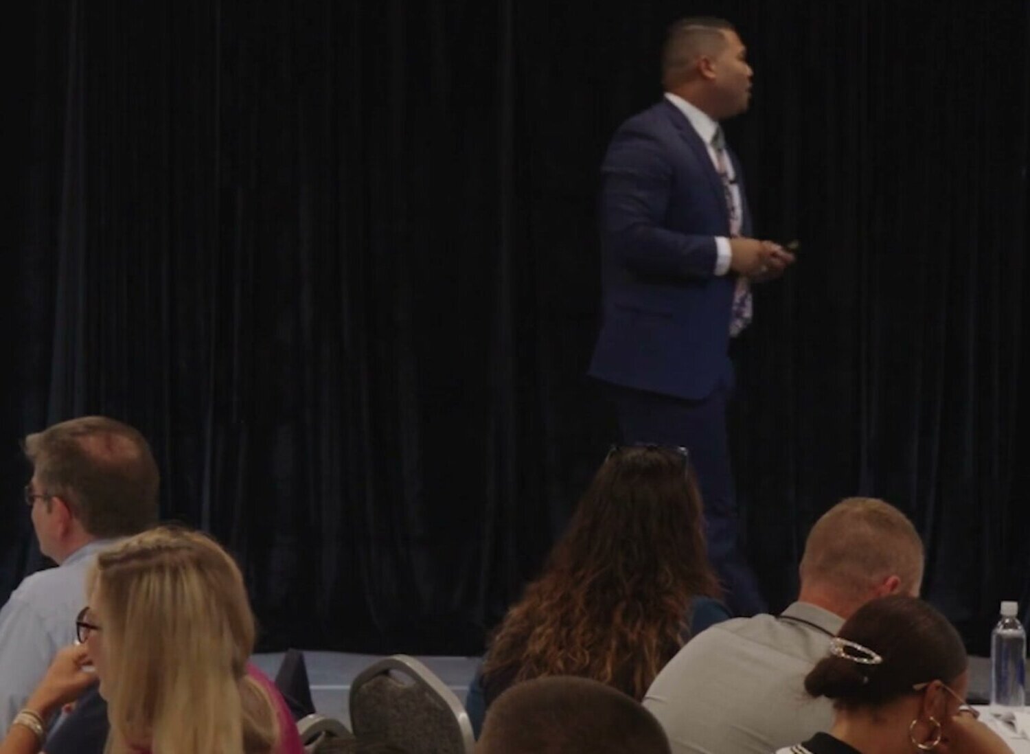 Allen Weaver presenting to a group